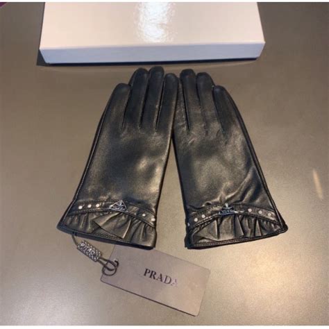 prada gloves fake